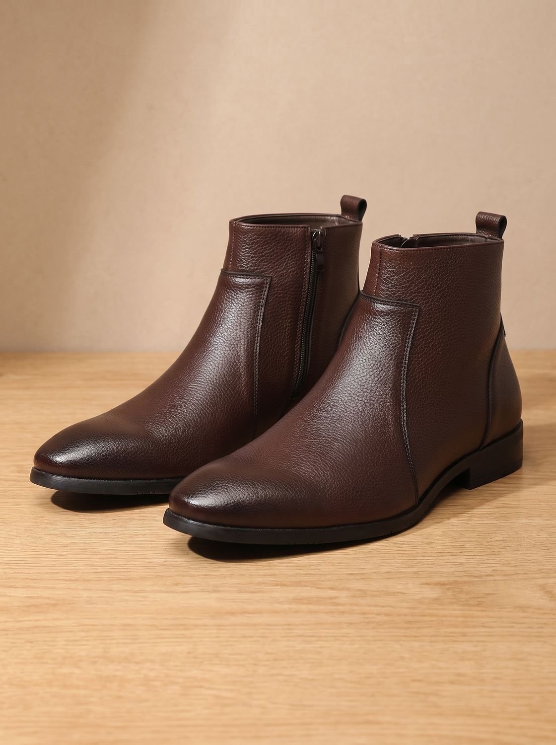 Men's Side-Zip Ankle Boots with Pointed Toe - view 1