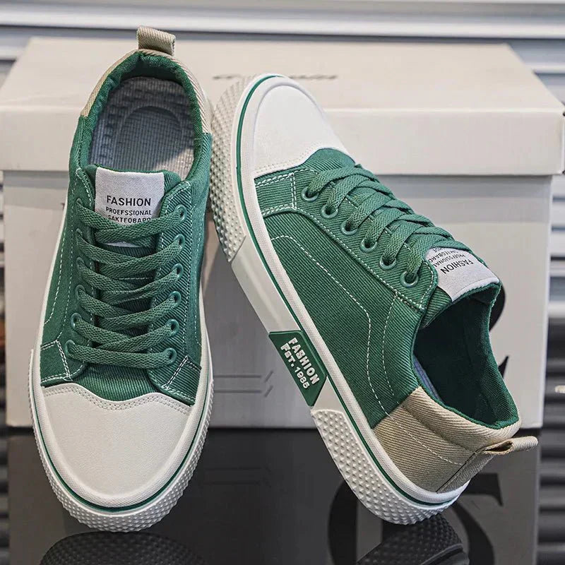 Men's lace-up canvas casual sneakers - sole view
