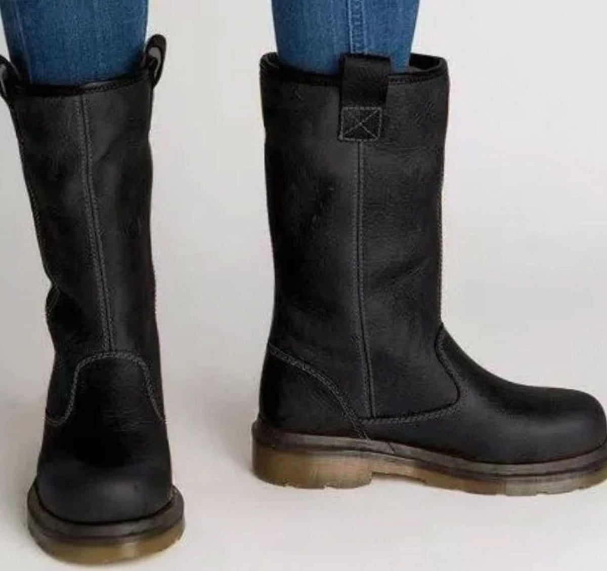 Women's Lined Round-Toe Pull-On Leather Boots - view 2