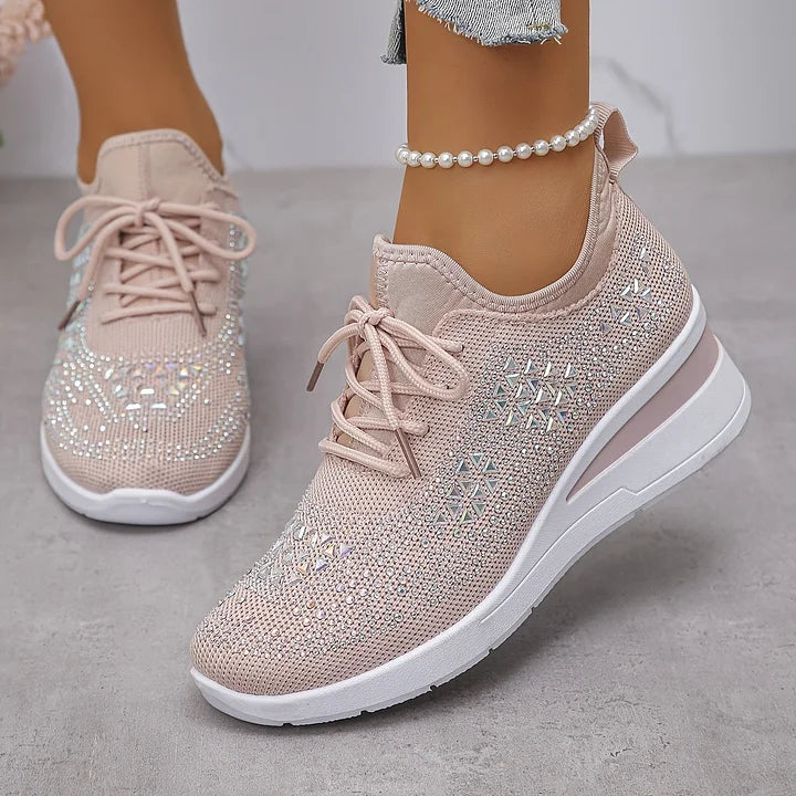 women's orthopaedic trainers with arch support - heel view