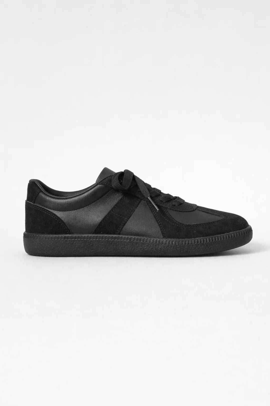 Women's Retro Lace-Up Gum Sole Trainers - view 2