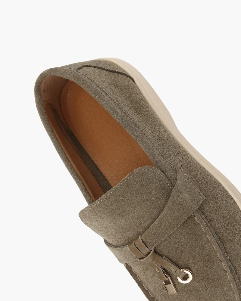 Women's suede loafers - insole detail
