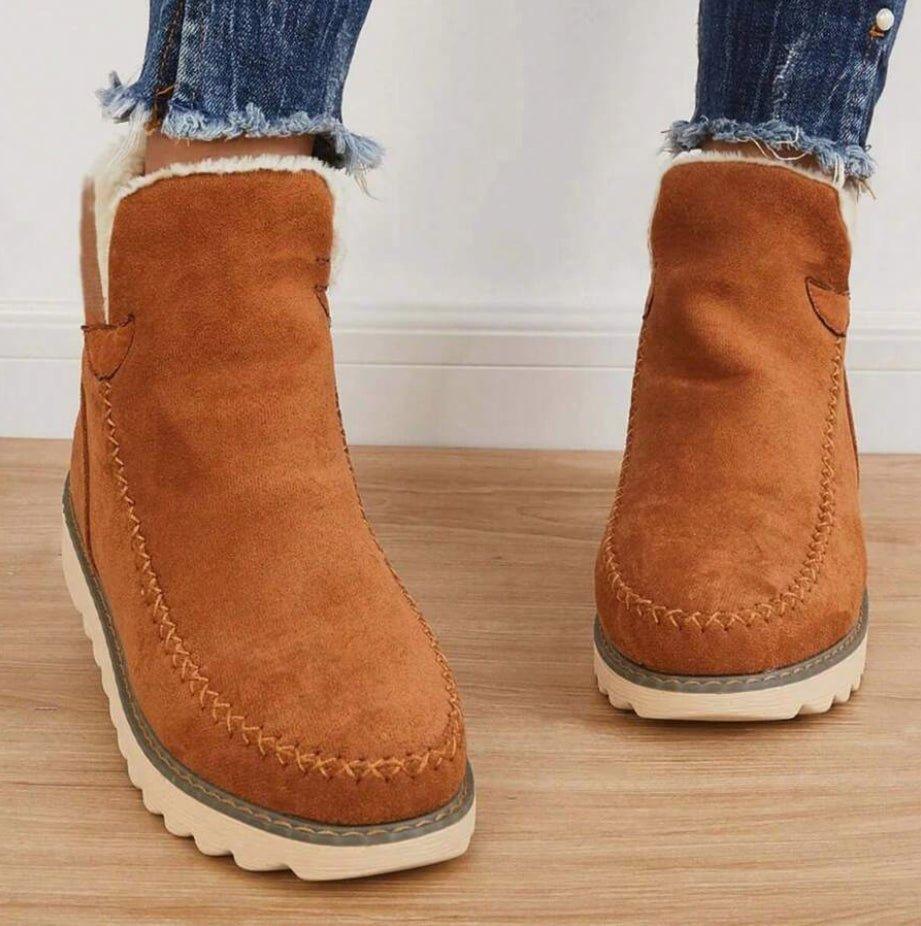 Women's Winter Lined Slip-On Boots - view 5