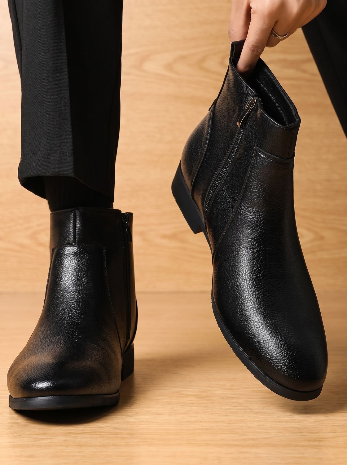 Men's Side-Zip Ankle Boots with Pointed Toe - view 13