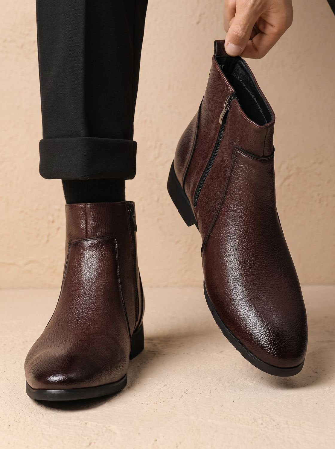 Men's Side-Zip Ankle Boots with Pointed Toe - view 5
